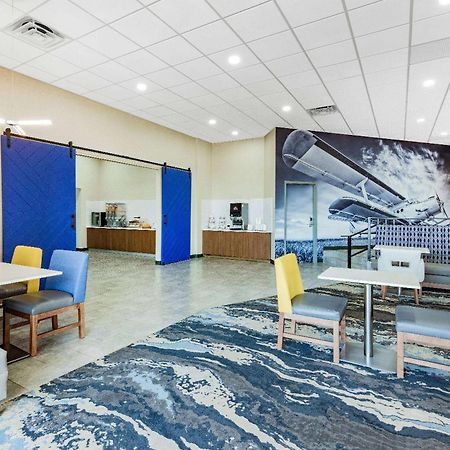 Wingate By Wyndham Wichita Airport Hotel Luaran gambar