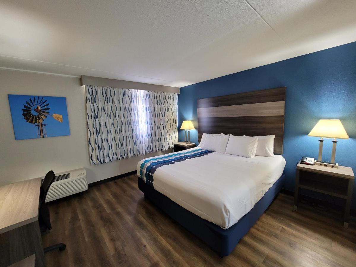 Wingate By Wyndham Wichita Airport Hotel Luaran gambar