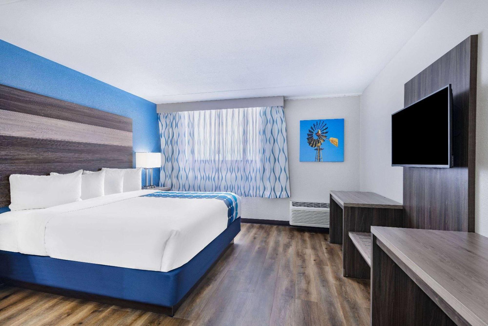 Wingate By Wyndham Wichita Airport Hotel Luaran gambar