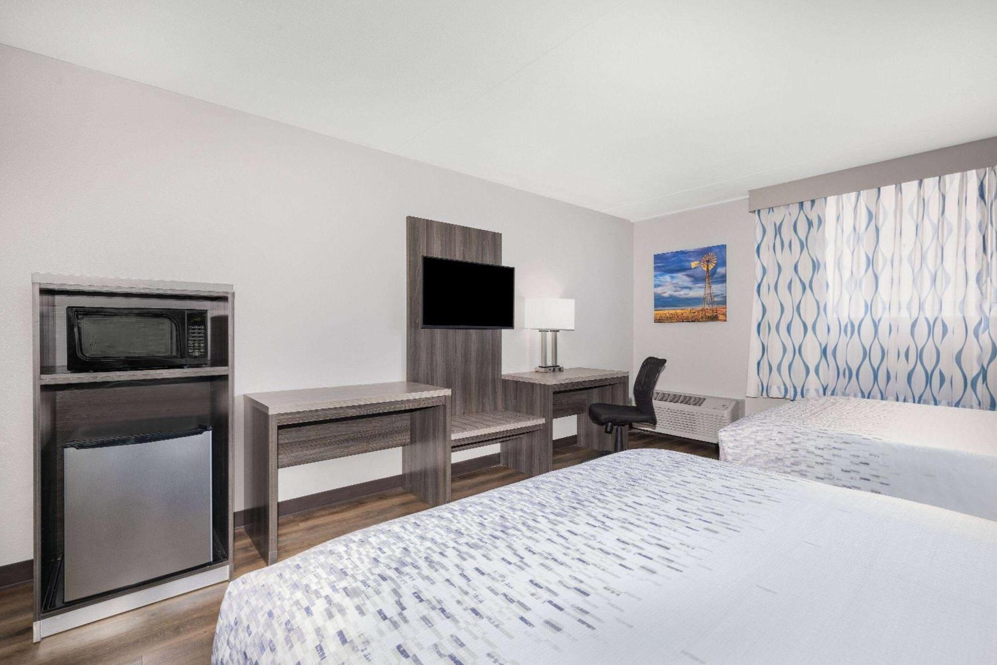 Wingate By Wyndham Wichita Airport Hotel Luaran gambar