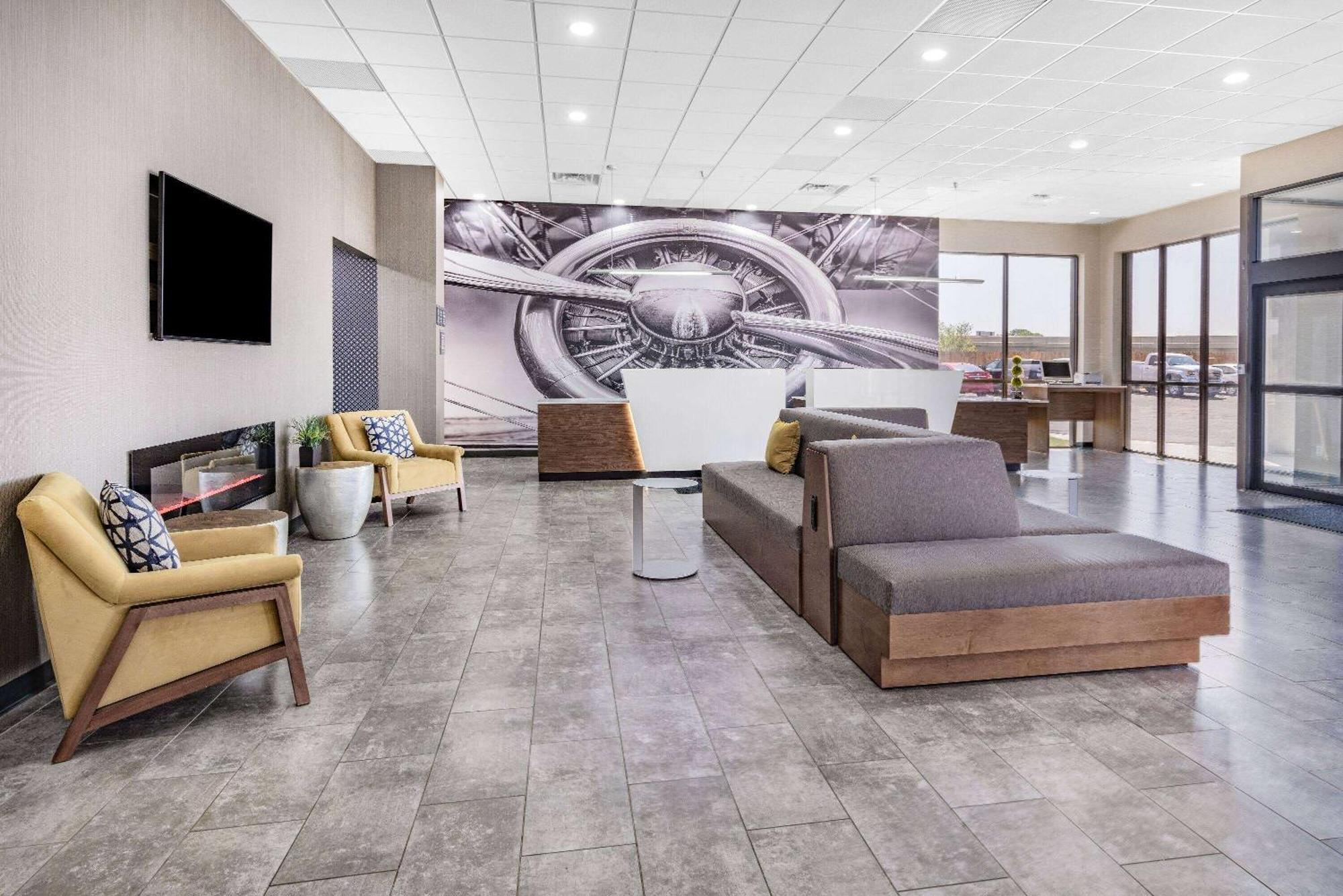 Wingate By Wyndham Wichita Airport Hotel Luaran gambar