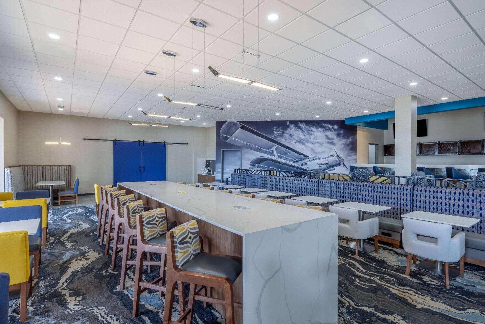 Wingate By Wyndham Wichita Airport Hotel Luaran gambar