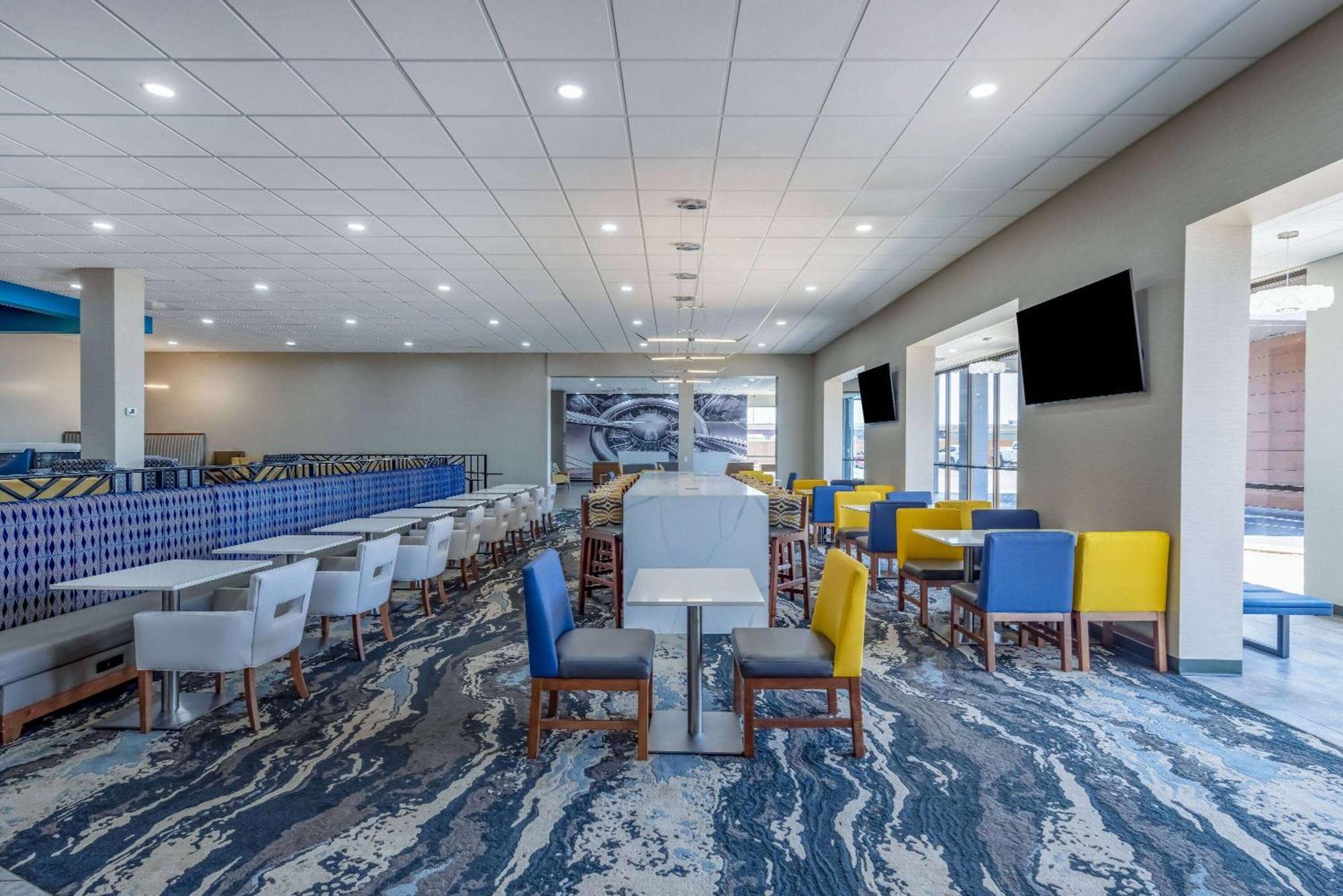 Wingate By Wyndham Wichita Airport Hotel Luaran gambar