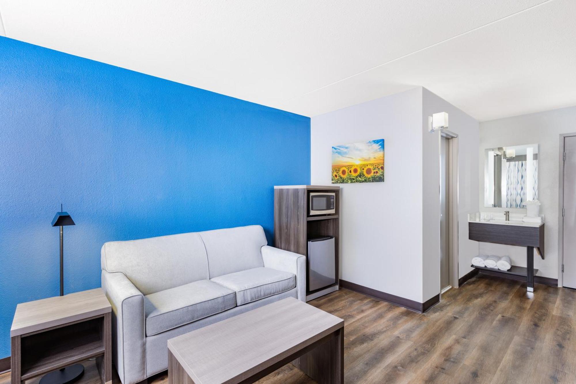 Wingate By Wyndham Wichita Airport Hotel Luaran gambar